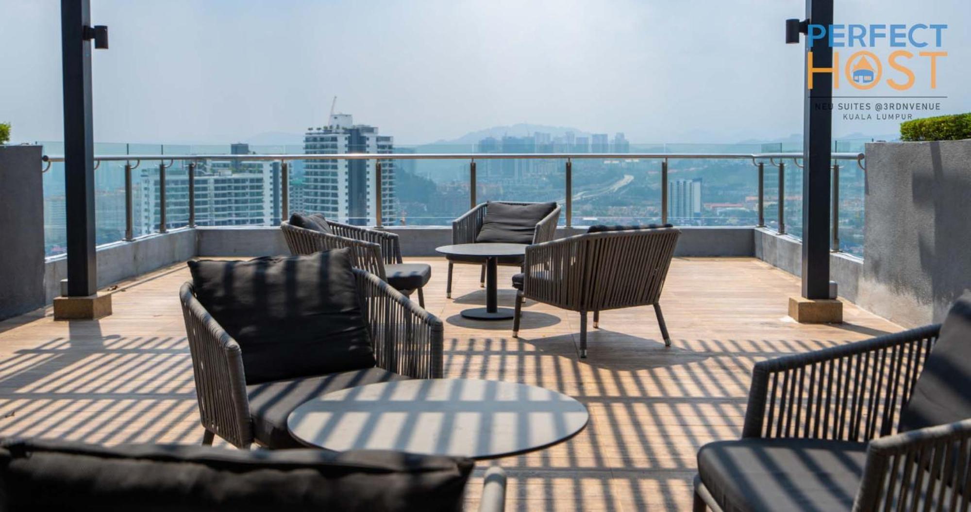 Neu Suites @ 3Rdnvenue By Perfect Host 쿠알라룸푸르 외부 사진